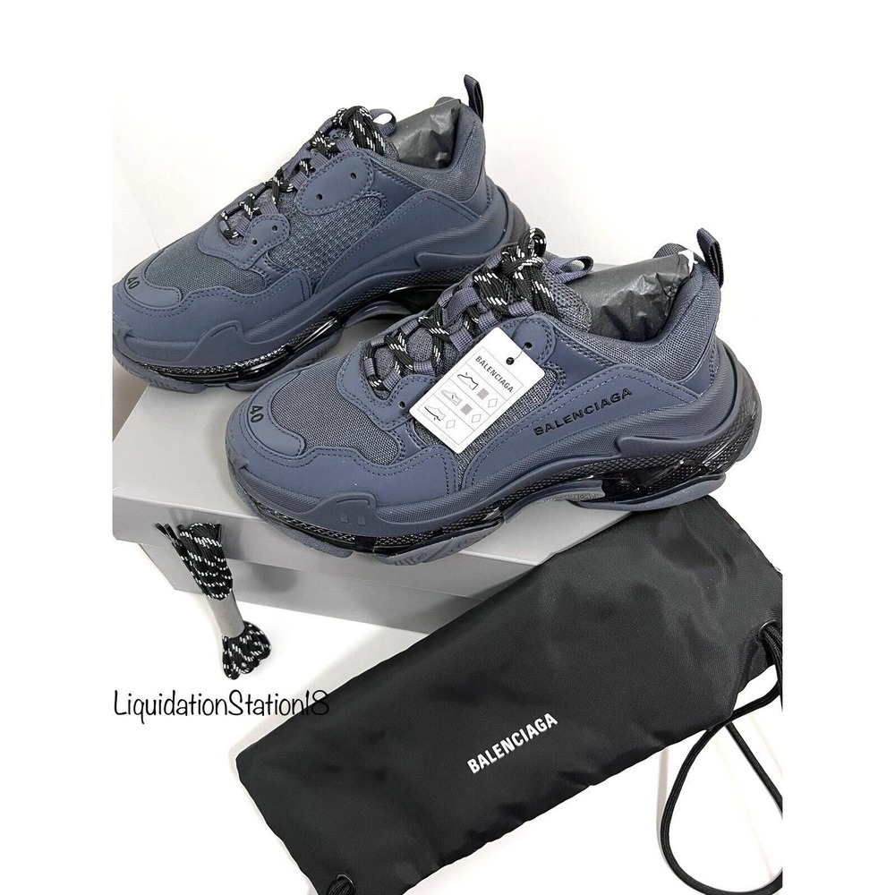 NIB Balenciaga Women’s Ombre Blue Triple S Sneakers Size 40 Authentic - Picture 3 of 7